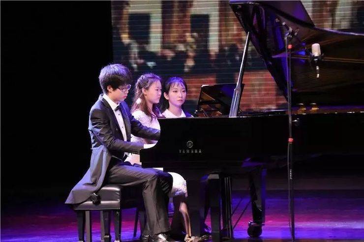 徐子松、于嘉艺